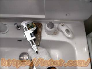 �Œ�i�b�g���ɂ߂�