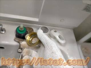 �Œ�i�b�g���O��